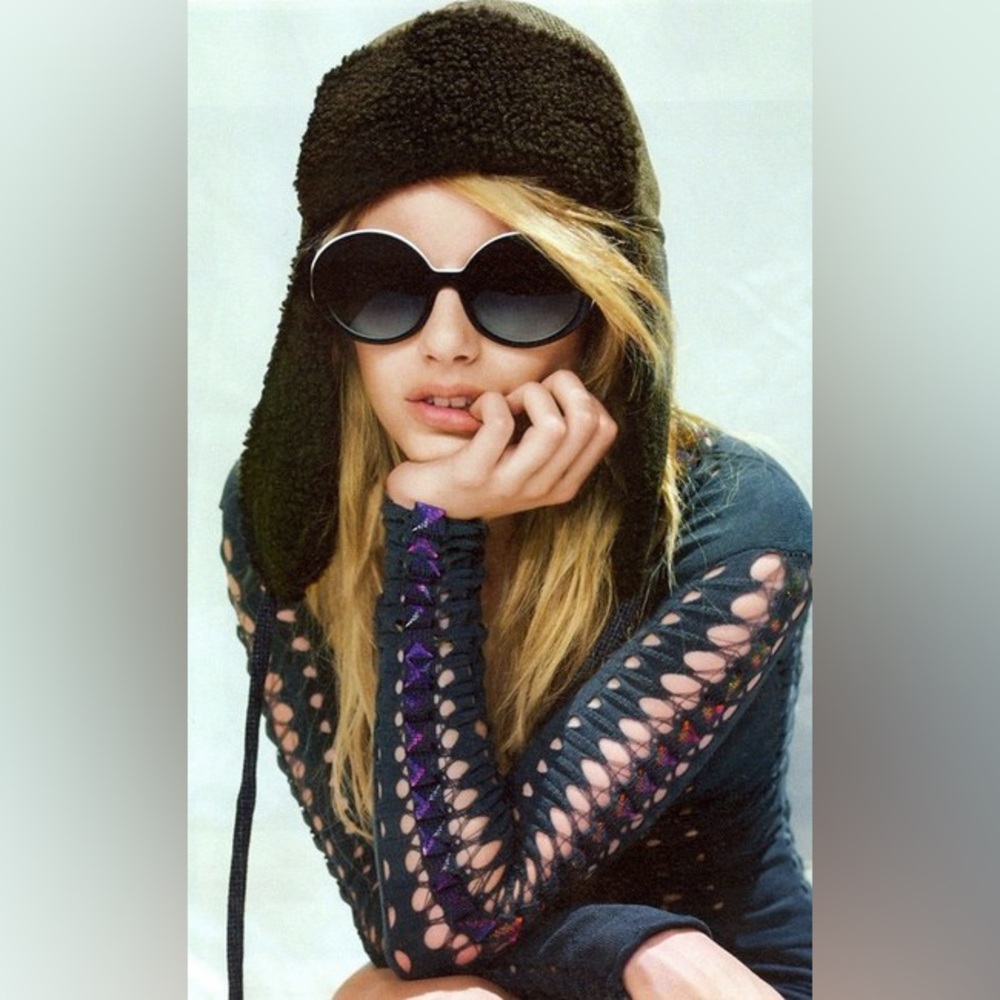 Chanel Classic 5120 Sunglasses - Picture 2 of 10
